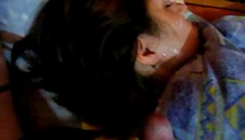 Big Boob MUMMY ottiene porno vecchie porche sborrata facciale di sperma grasso