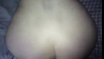 Lo sperma appiccicoso riempie la figa bagnata di video mature porche una bionda snella