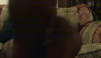 La MILF tettona Kyra Hot viene avvistata e scopata da uno sconosciuto porno mamme porche sulla sua strada