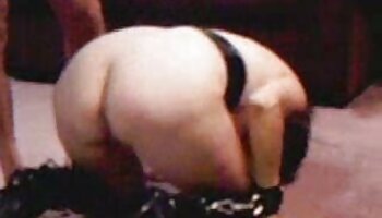 Gustoso biondo cenere con troie porche fica fluida