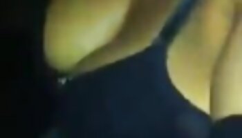 L'adorabile troia Jessie scatta le sue foto nude e si fa scopare foto nonne porche